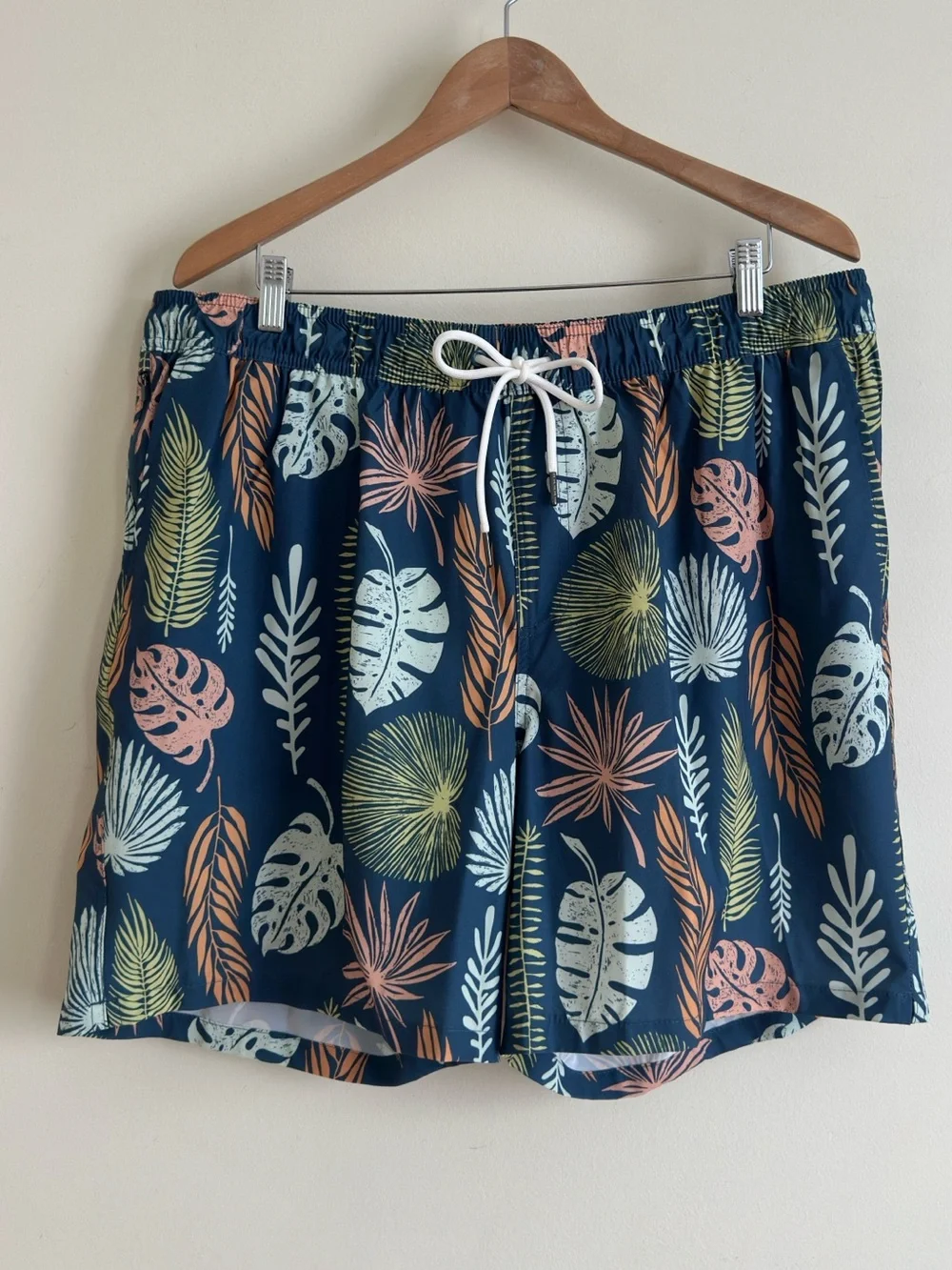 Goodfellow & Co Men’s 7” Board Shorts Leaf Print Swim Trunks XL NWT